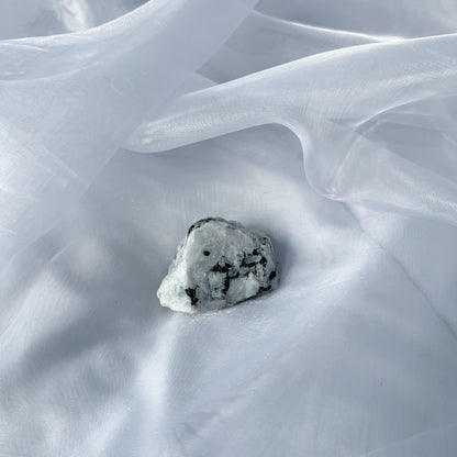 Regenboog maansteen ruw nr. 5