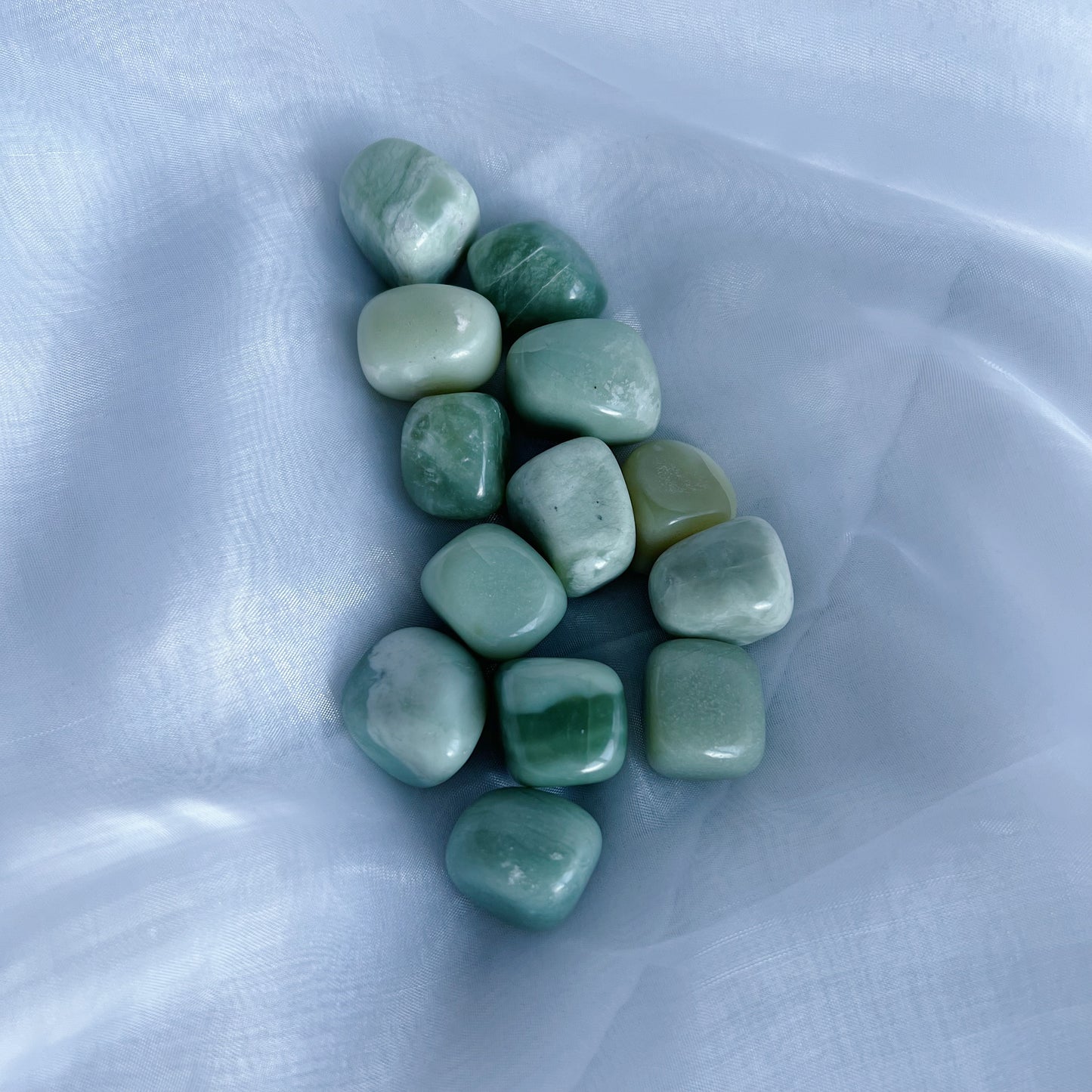 Nefriet jade - trommelsteen