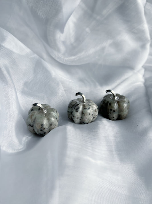 Pompoentjes - kiwi jaspis